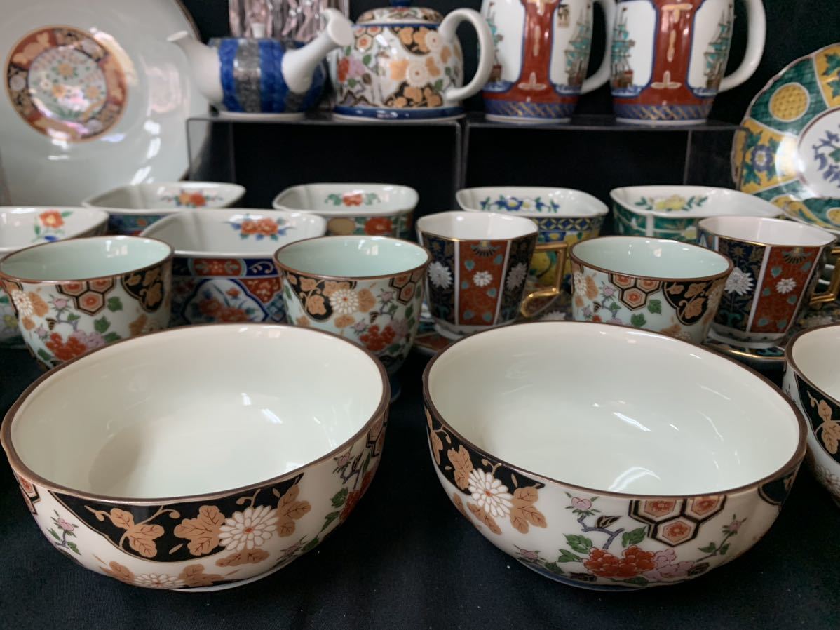 和食器 まとめ 大皿 盛皿 小鉢 湯呑み カップ ソーサー 急須 他 有田焼