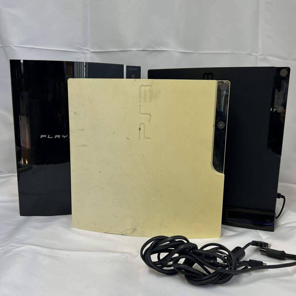  PlayStation3 プレイステーション3 PS3 PS3本体 3点まとめ売りSONY(PS3本体)｜売買されたオークション情報、yahooの商品情報をアーカイブ公開 - オークファン PS3本体