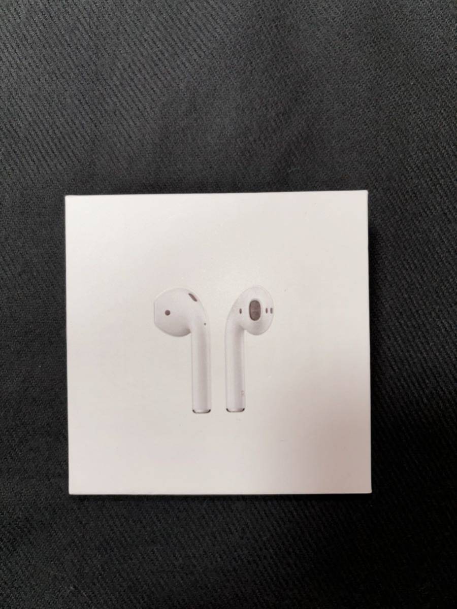 【正規品 】 Apple AirPods エアーポッズ 第二世代 with Charging Case ワイヤレス充電対応 付属品完備 イヤホン アップル