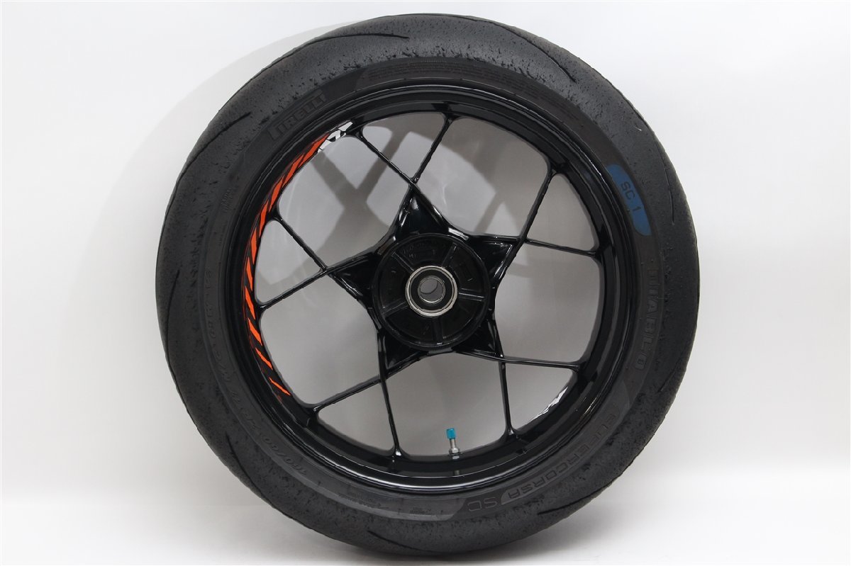KTM 690DUKE 2014年◇リアホイール◇VBKLDT400EM763 0 KTM Duke 1 2 240mm