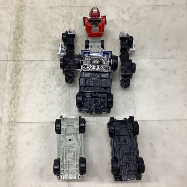 1円〜 バンダイ 激走戦隊カーレンジャー 激走合体 DX RVロボ 【公式通販】