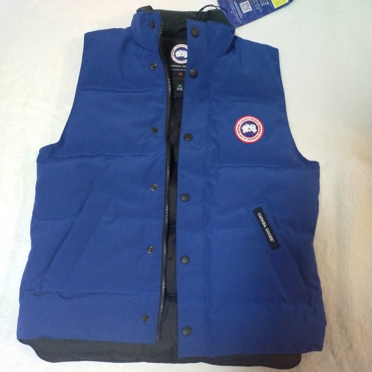 新品 未使用 CANADA GOOSE カナダグース ダウンベスト L／G 14～16歳 