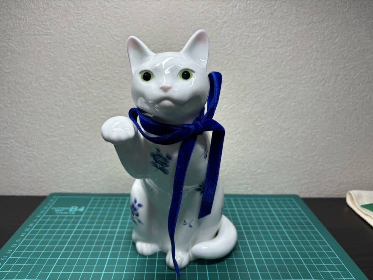 ノリタケ | Noritake : 置物 特集 高さ約26.5cm・幅約14.5cm 招き猫(小)