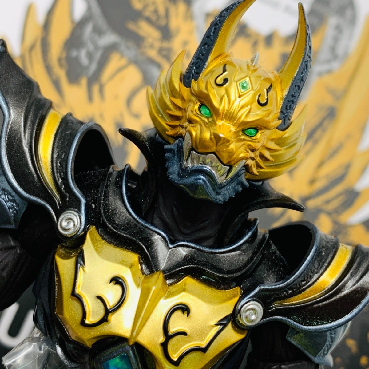 中古品 S.H.Figuarts S.H.フィギュアーツ 牙狼 GARO 黄金騎士 ガロ 流牙ver