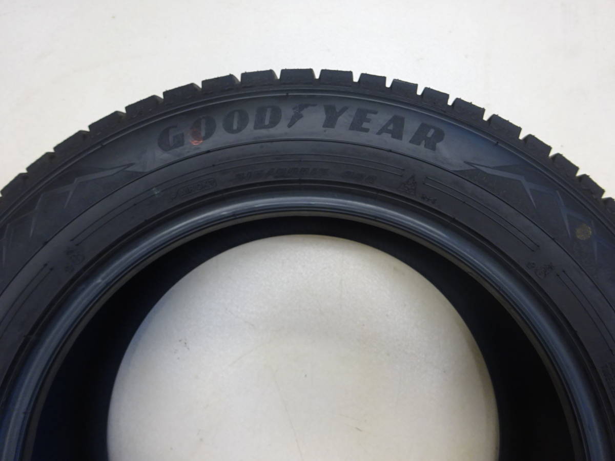 215&frasl;60R17 ICE NAVI タイヤの通販 | 4本 ST-24　GY ICE NAVI 8　★215/60R17 96Q★　4本　比較的 程度良好　溝あり 約9.5分山，約9分山　高年式 2022年式　グットイヤー アイスナビ