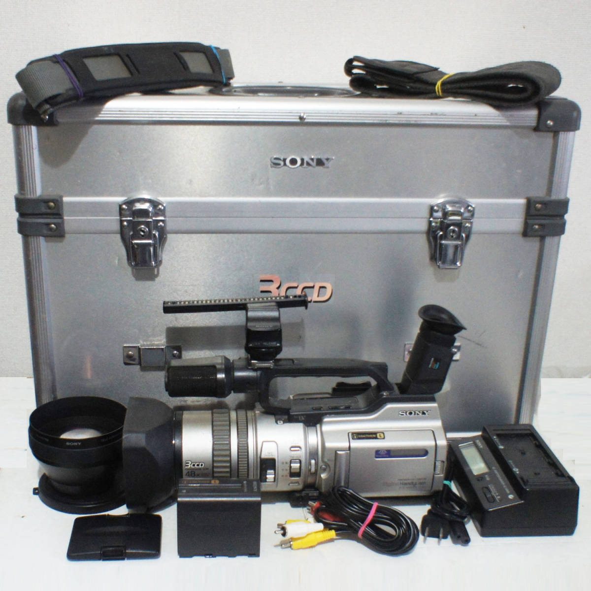 1円～Sony【 DCR-VX2000 】miniDV ハンディカム テレコンおまけ スケボービデオ撮影に 動作確認済み