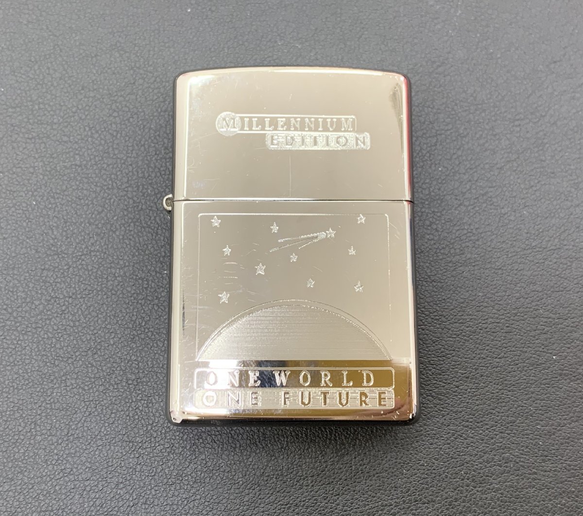 【5NA名07036D】Zippo★ジッポ★ONE WORLD ONE FUTURE★火花確認★2000年ミレニアム記念モデル★喫煙グッズ