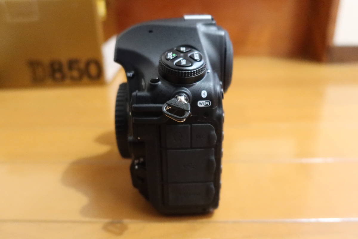 NIKON D850 ボディ【ショット数 21944枚】