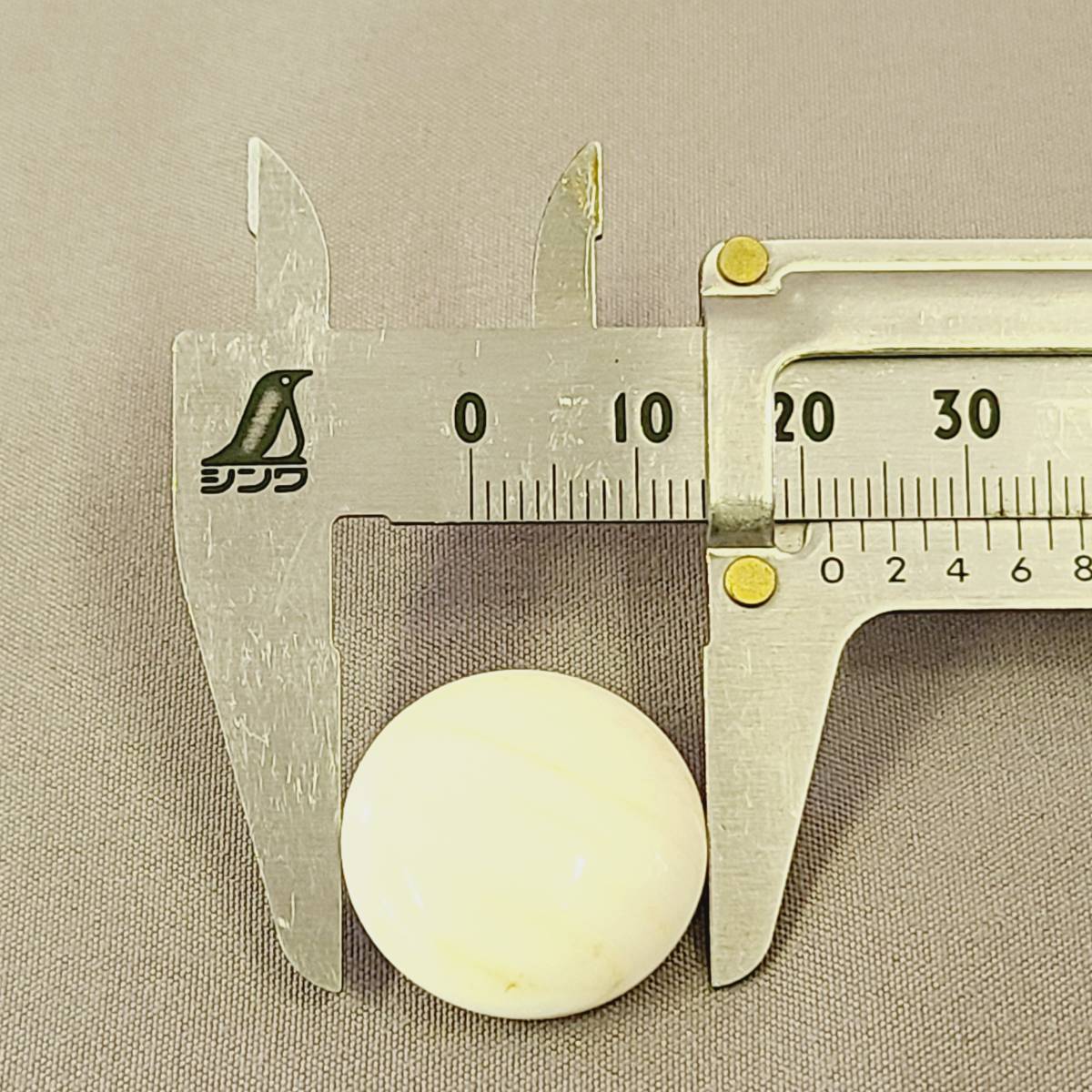 囲碁 碁石 蛤 那智黒石 36号 10mm超 白⁄黒180個 碁笥付 ハマグリ 碁石