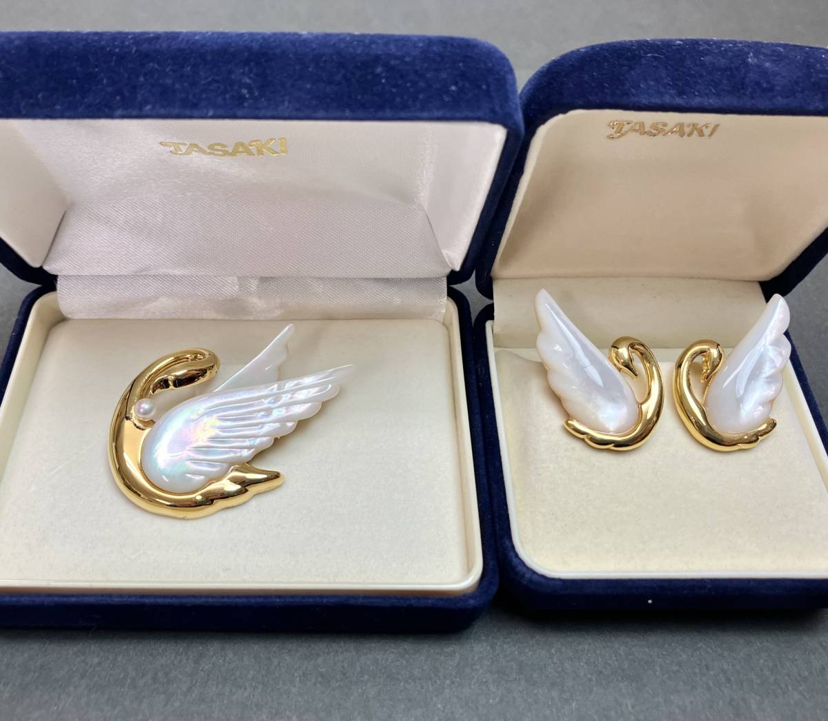 田崎真珠 TASAKI イヤリング ブローチ スワン 白鳥 ゴールドカラー