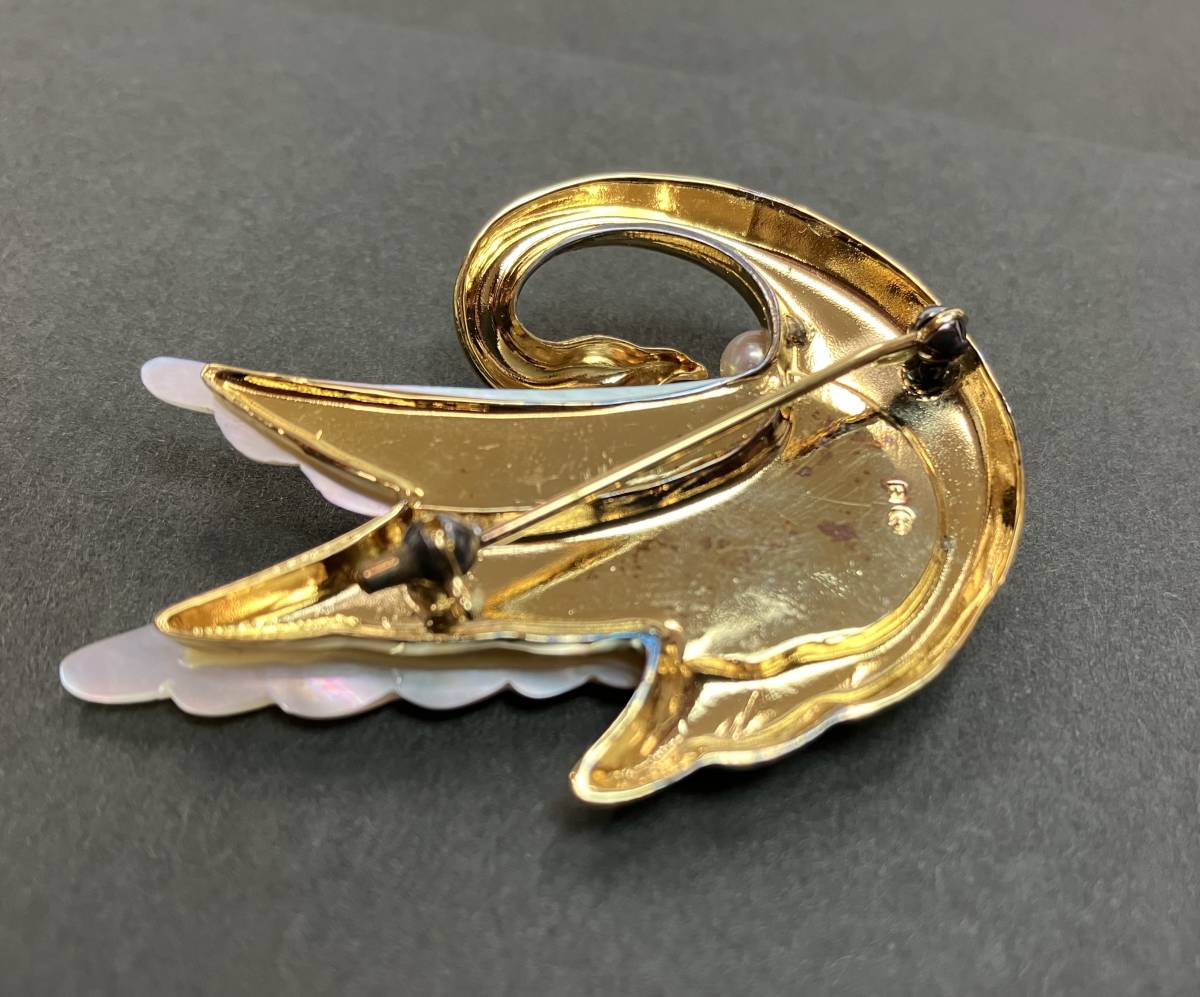 田崎真珠 TASAKI イヤリング ブローチ スワン 白鳥 ゴールドカラー