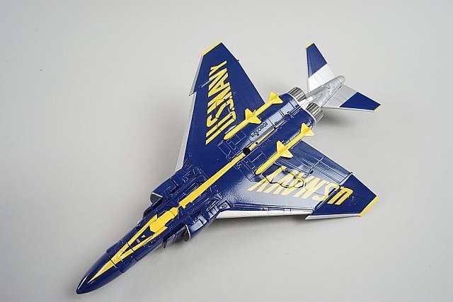 コーギー F-4J マクドネル ファントム VX-4 ブラックバニー 1/72