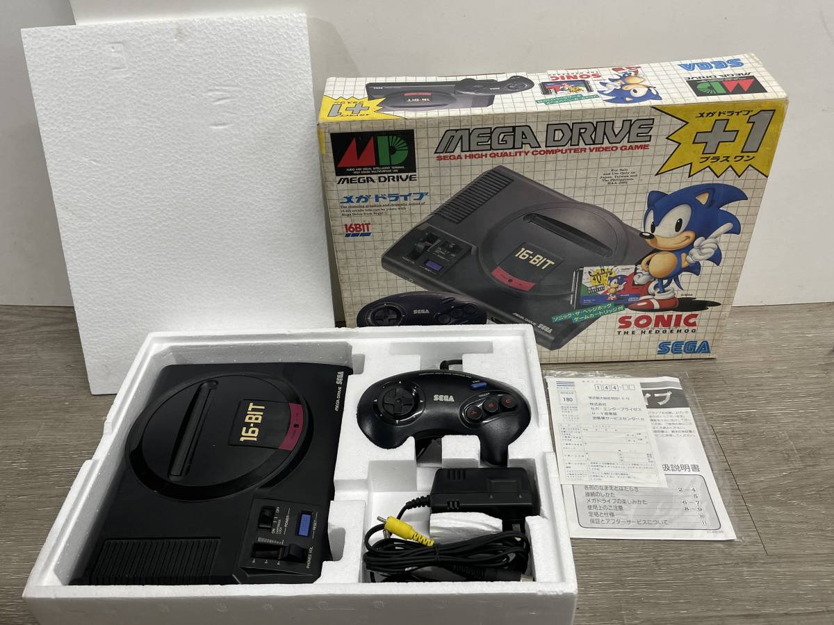 ☆ MD ☆ メガドライブ HAA-2510 動作品 状態良好 本体 コントローラー