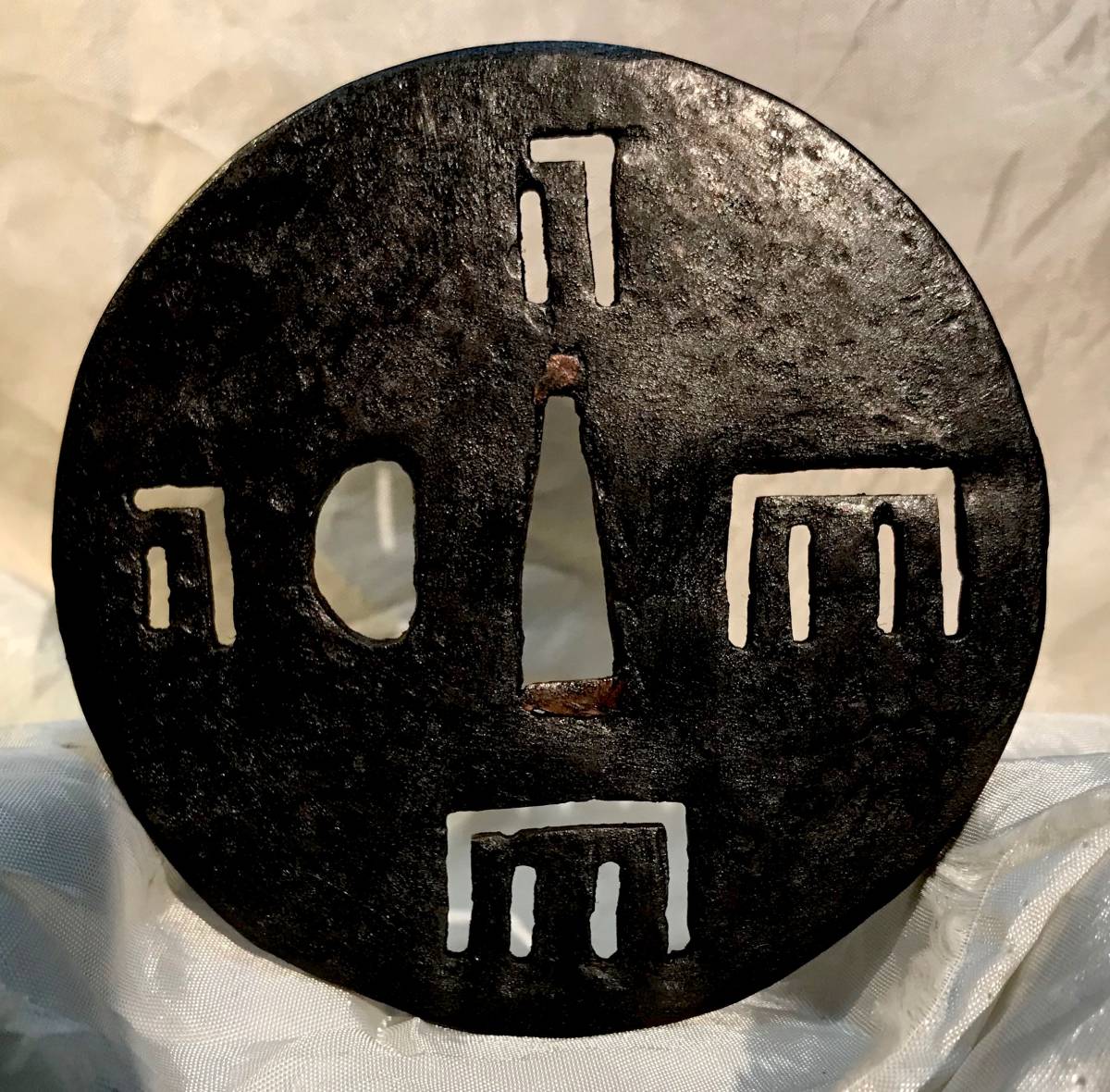 鉄地 算木図透し鐔 今だけ1980円＆送料無料！刀