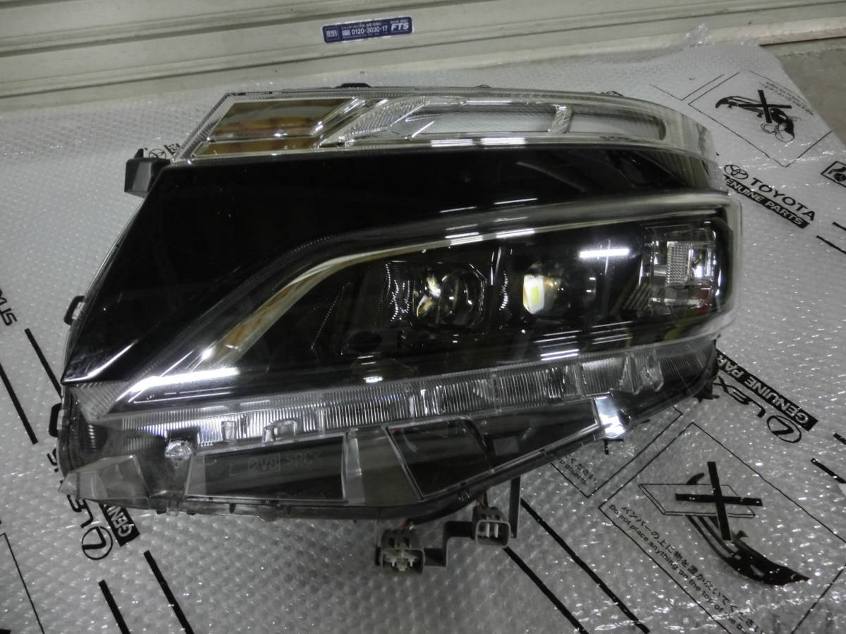ZRR ZWR 80 VOXY ヴォクシー 後期 左 LED ヘッドライトユニット