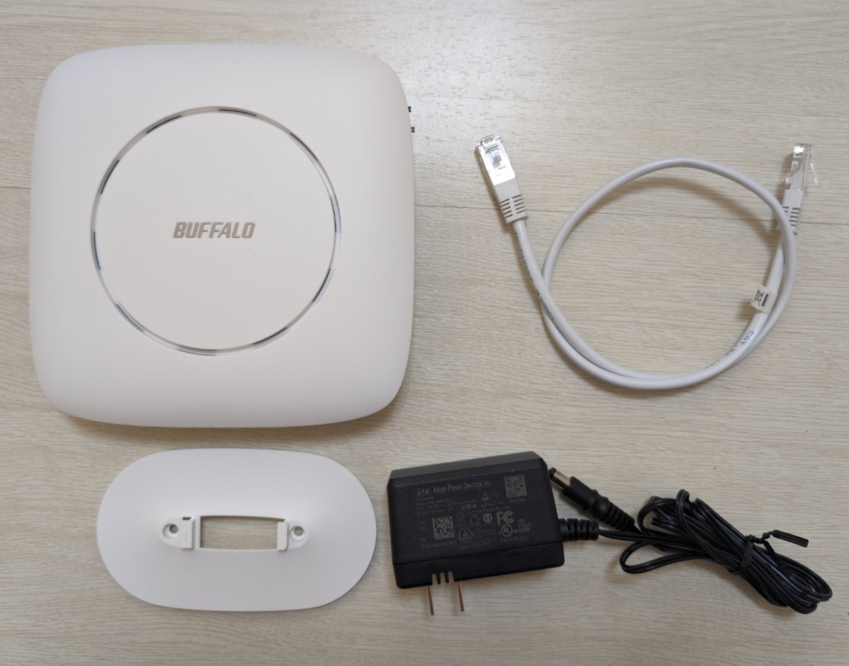 【超美品】WSR-3200AX4S-WH Wi-Fi6対応 無線LANルーター BUFFALO