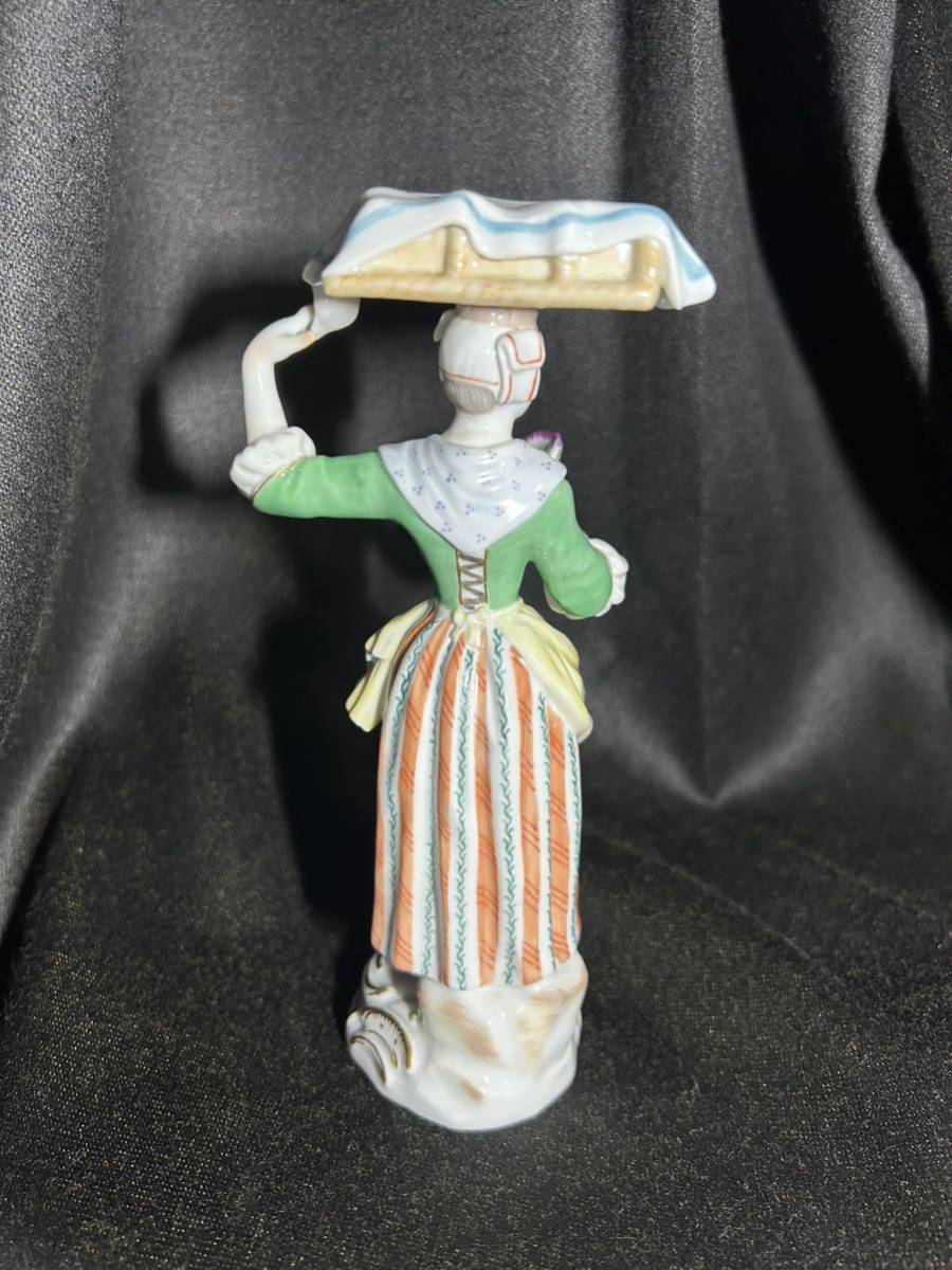 マイセン アンティーク フィギュア パリの物売りシリーズ 魚売りの少女