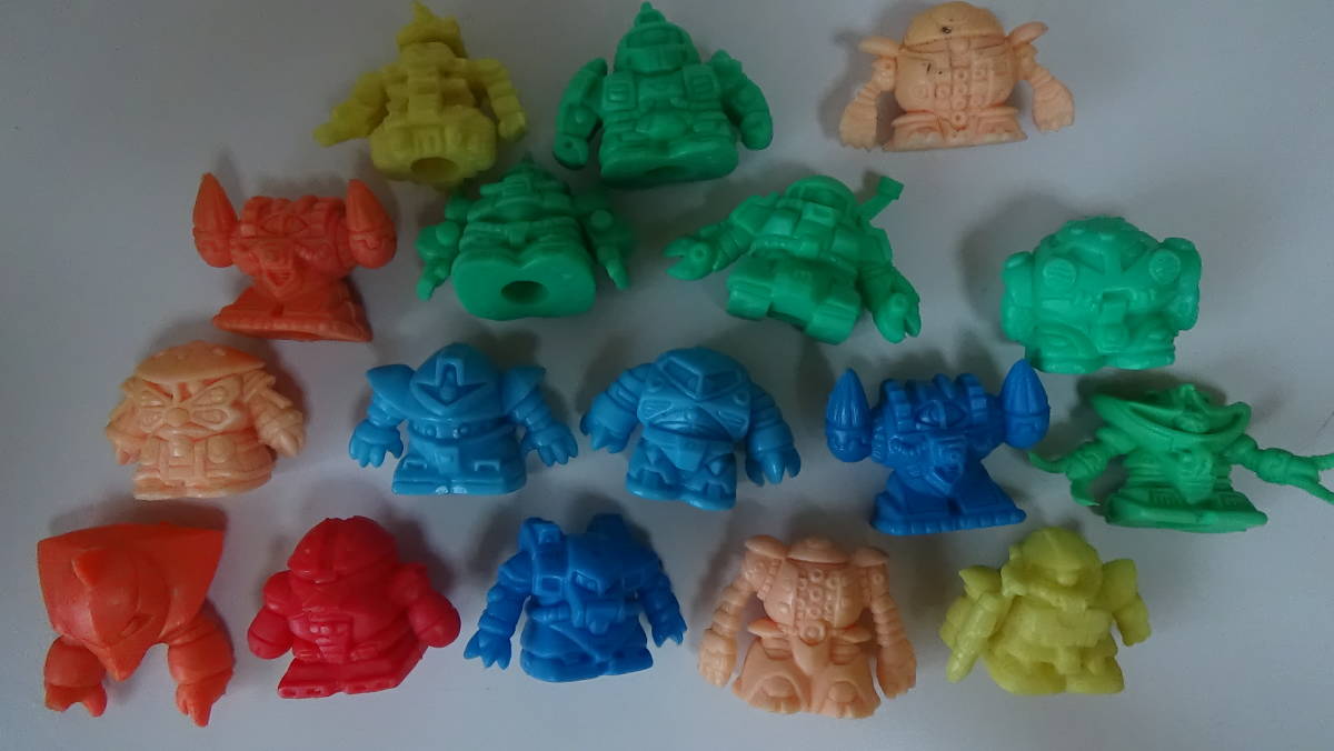 ガン消し ガシャポン ジャンク まとめ売り 300体強 キングガンダムⅡ世 