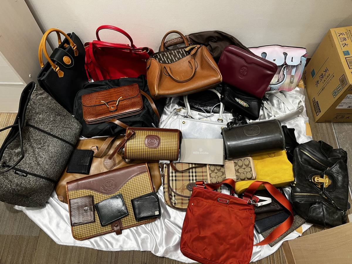 バッグ 財布 大量セット【COACH/Burberrys/グルカ/TUMI/LANCEL/MIUMIU 