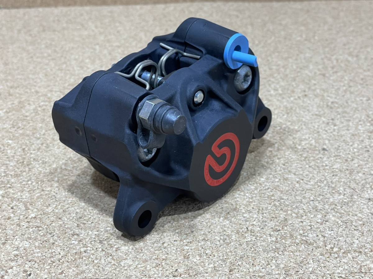 Brembo ブレンボ brembo 新カニ ブラック キャリパー ブレーキ
