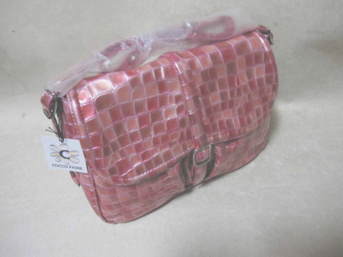 Cocco FIORE エナメル可愛いバック 未使用品 新着中古COCCO FIORE 