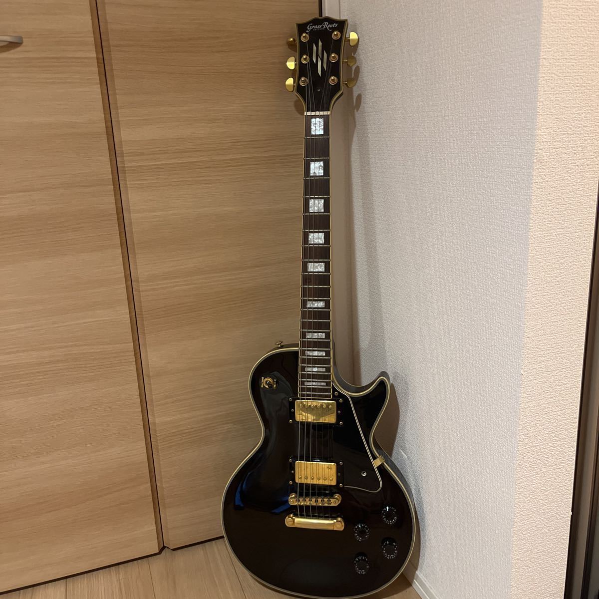 Grass Roots エレキギター グラスルーツ レスポール カスタム モデル