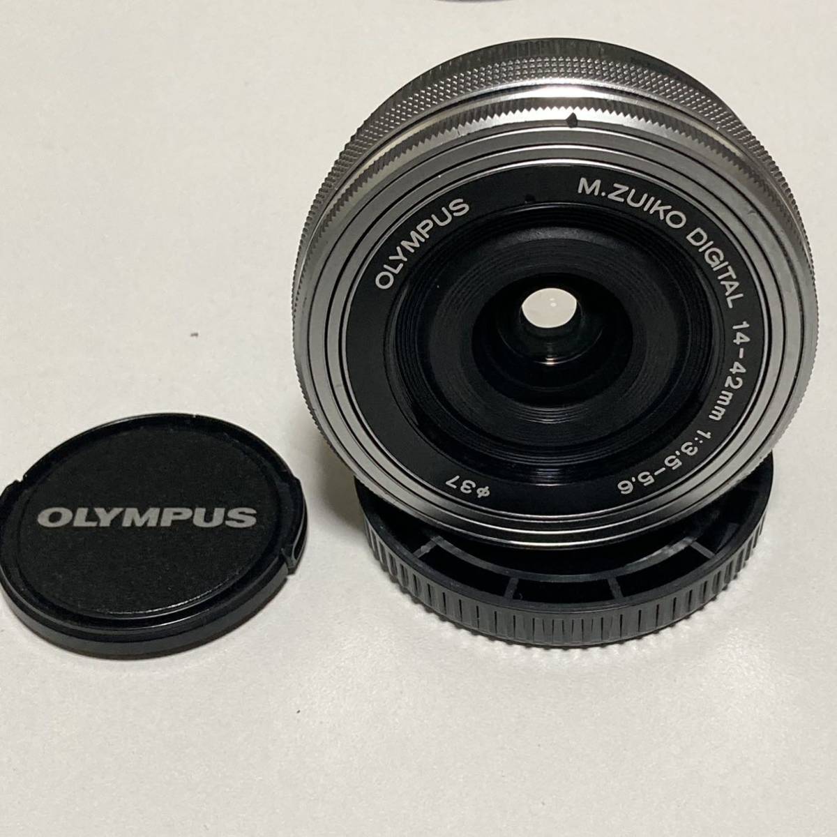 OLYMPUS オリンパス M.ZUIKO DIGITAL 14-42 3.5-5.6