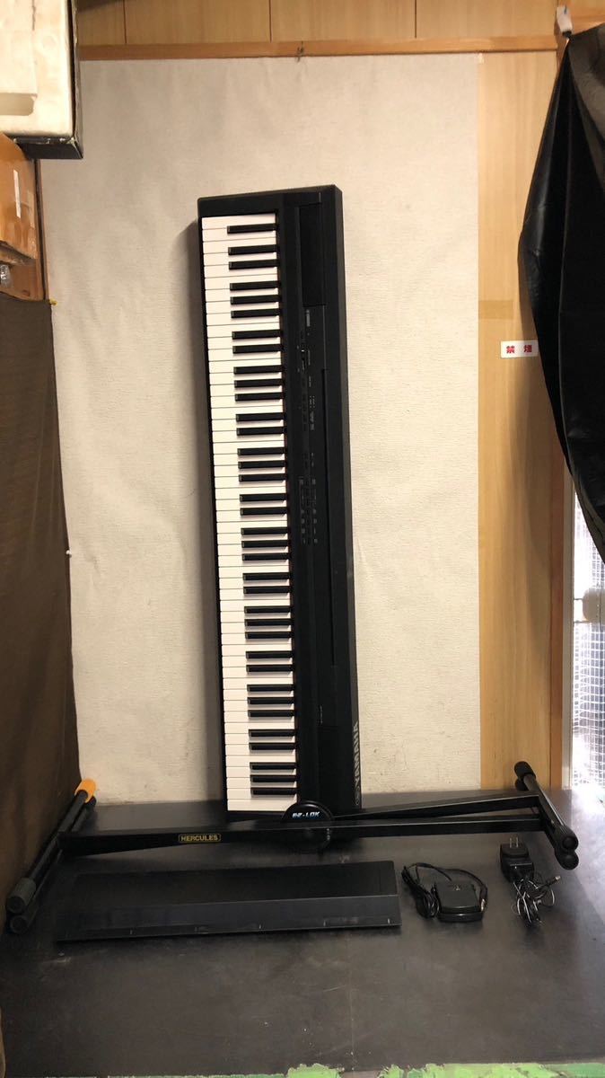 YAMAHA ヤマハ P-105 WH 電子ピアノ キーボード 2014年製 YAMAHA