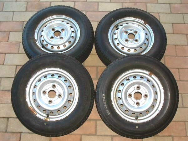 ★BRIDGESTONE/ブリジストン★STUDLESS W300★スタッドレス4本セット鉄ホイール４本セット145R12 6PR 145/80R12