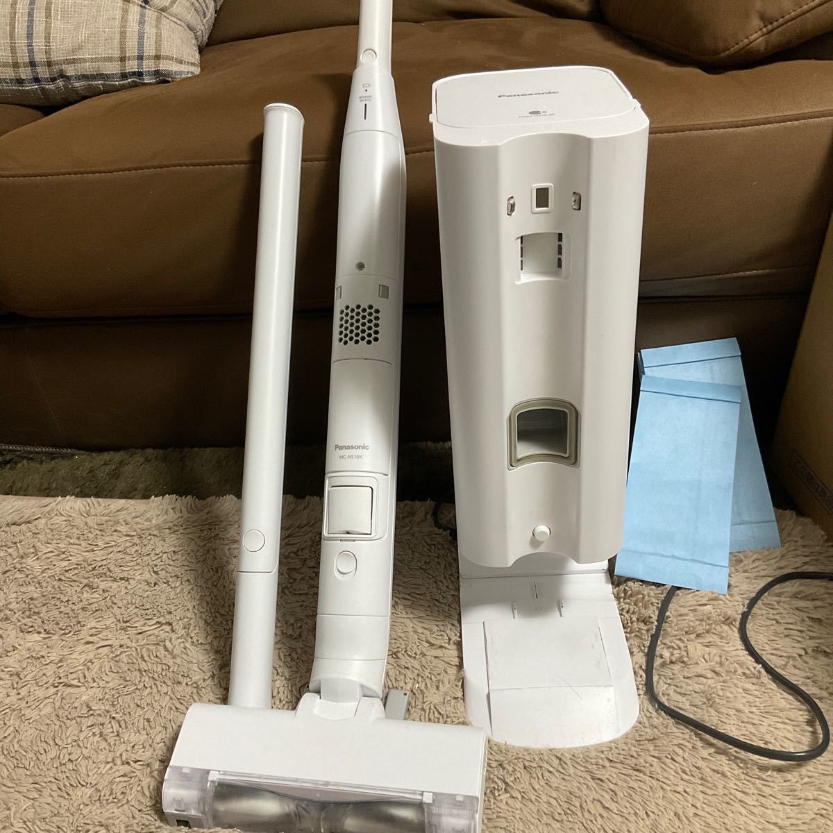 Panasonic AVA79V-0A 掃除機 コードレス MC-NS10K 商品の説明Panasonic