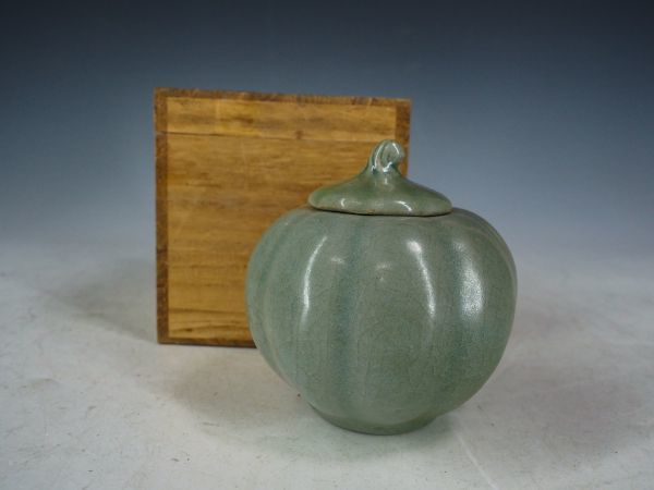 ［李朝 高麗 コレクション] 青磁 蓮形 合子 箱付 青磁 白磁 朝鮮 韓国12017