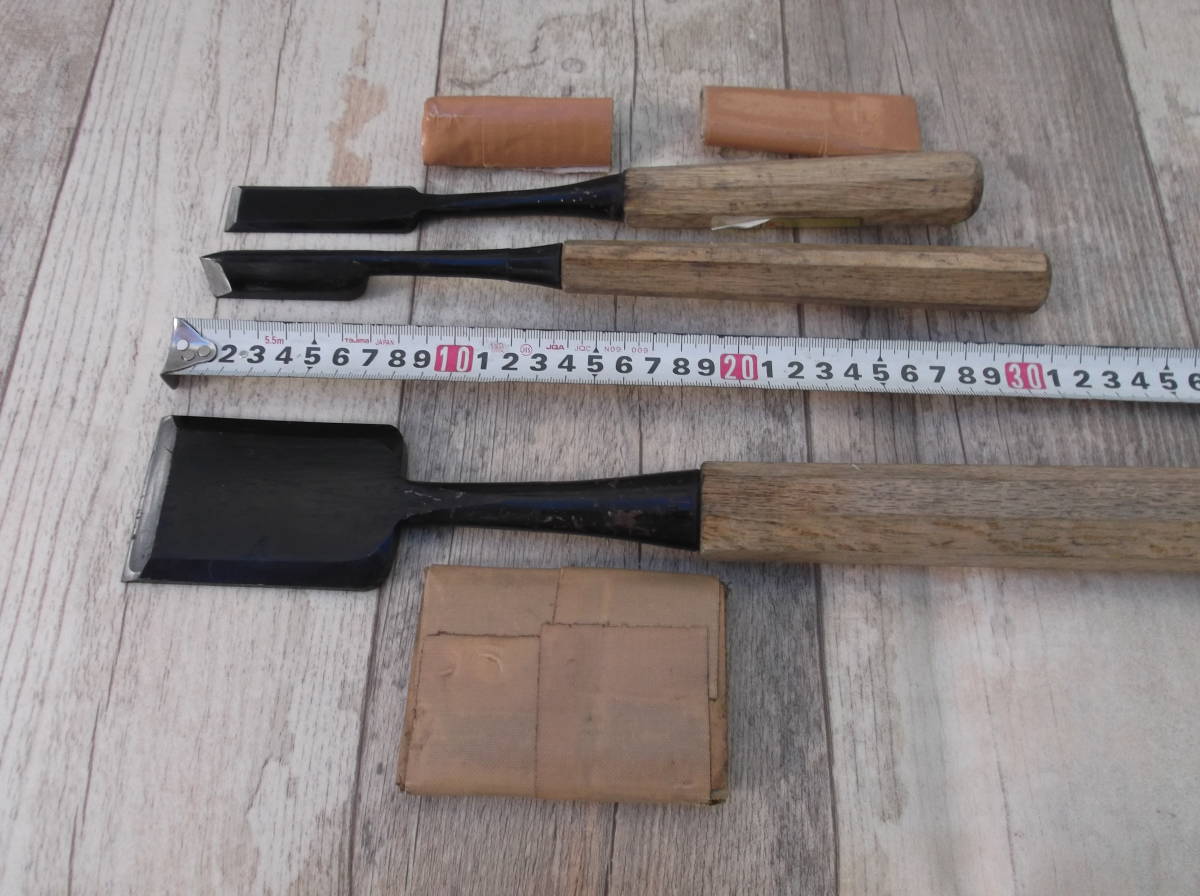 中古大工道具 突きノミ3点セット平ノミ長さ670mm－刃幅60mm 平ノミ 