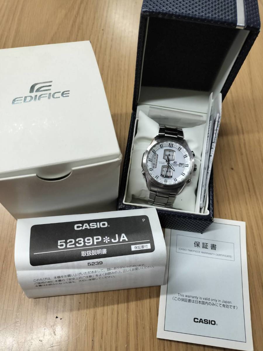 【100円～売り切り】動作品 CASIO カシオ EDIFICE エディフィス EQW-A1100 320857 メンズ腕時計 クオーツ クロノグラフ ホワイト文字盤