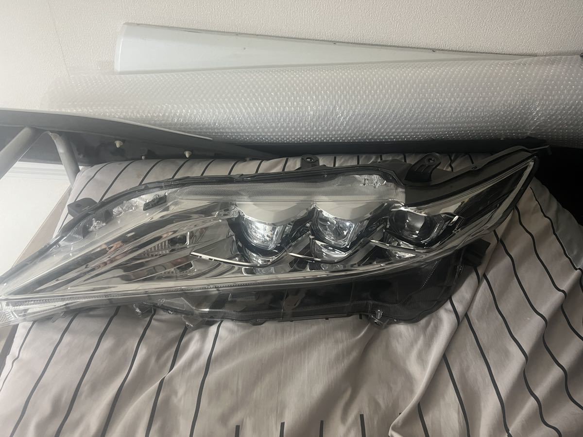 トヨタ　ハリアー　60系　左　ヘッドライト　刻印　H 