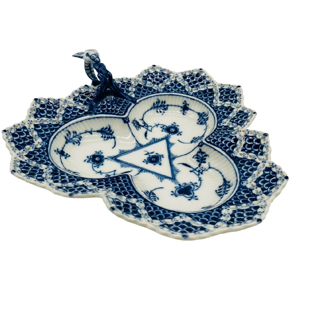☆Royal Copenhagen ロイヤルコペンハーゲン ブルーフルーテッド