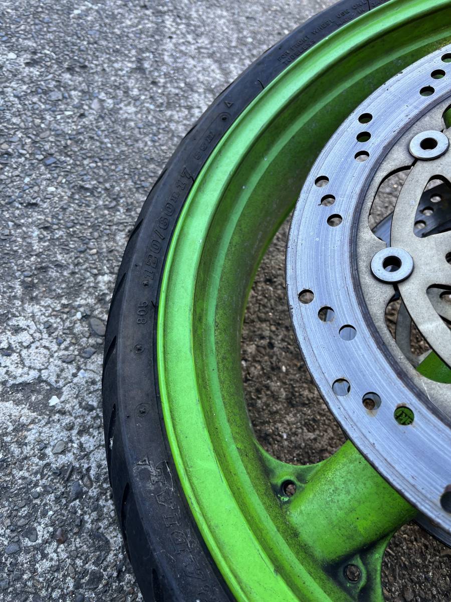 ZXR400 フロントホイール 純正 17×3.50 F-1286 2026年最新Yahoo ZXR400 フロントホイール 純正 17×3.50 F-1286 2026年最新Yahoo