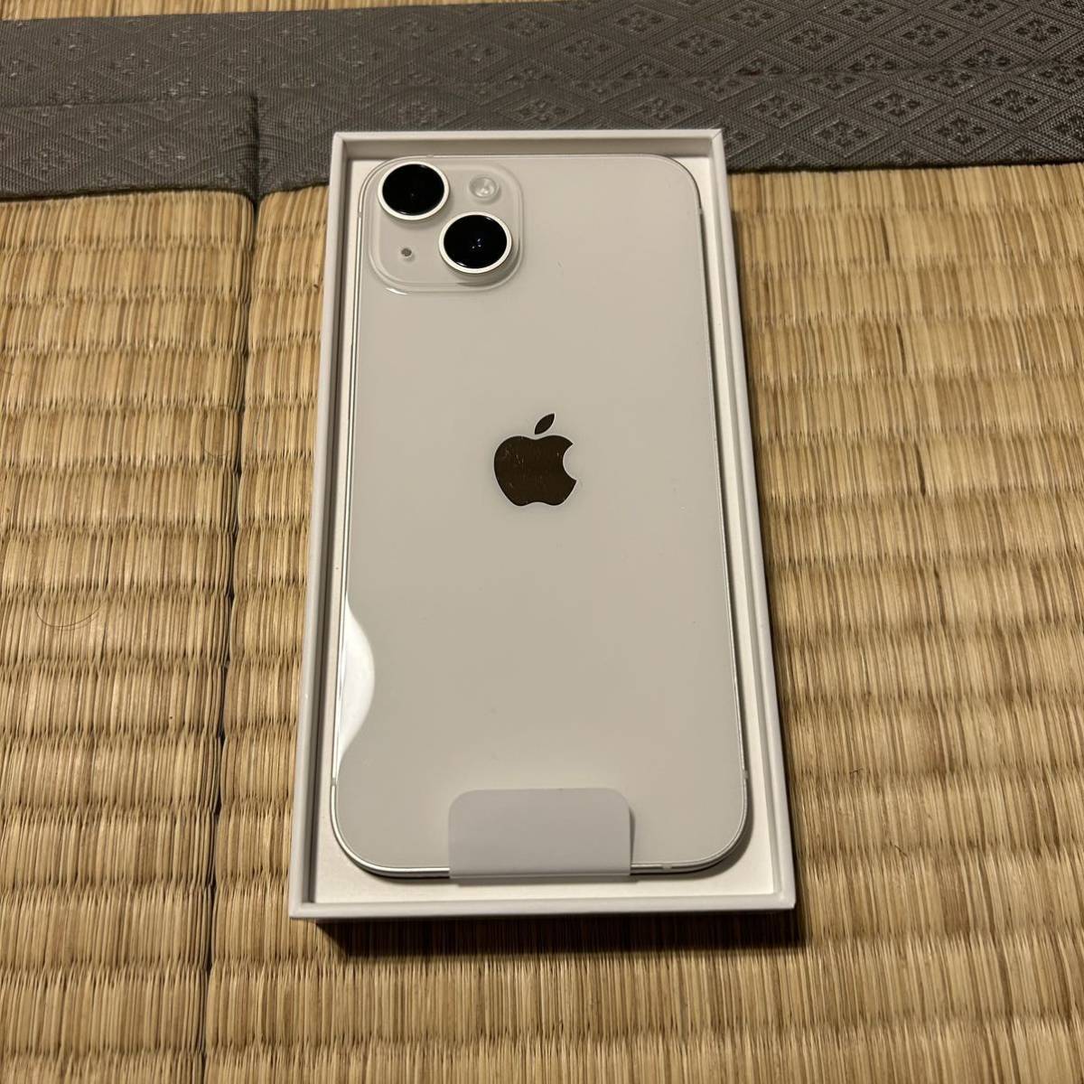 iPhone 14 スターライト 128GB おまけ付き SIMフリー 