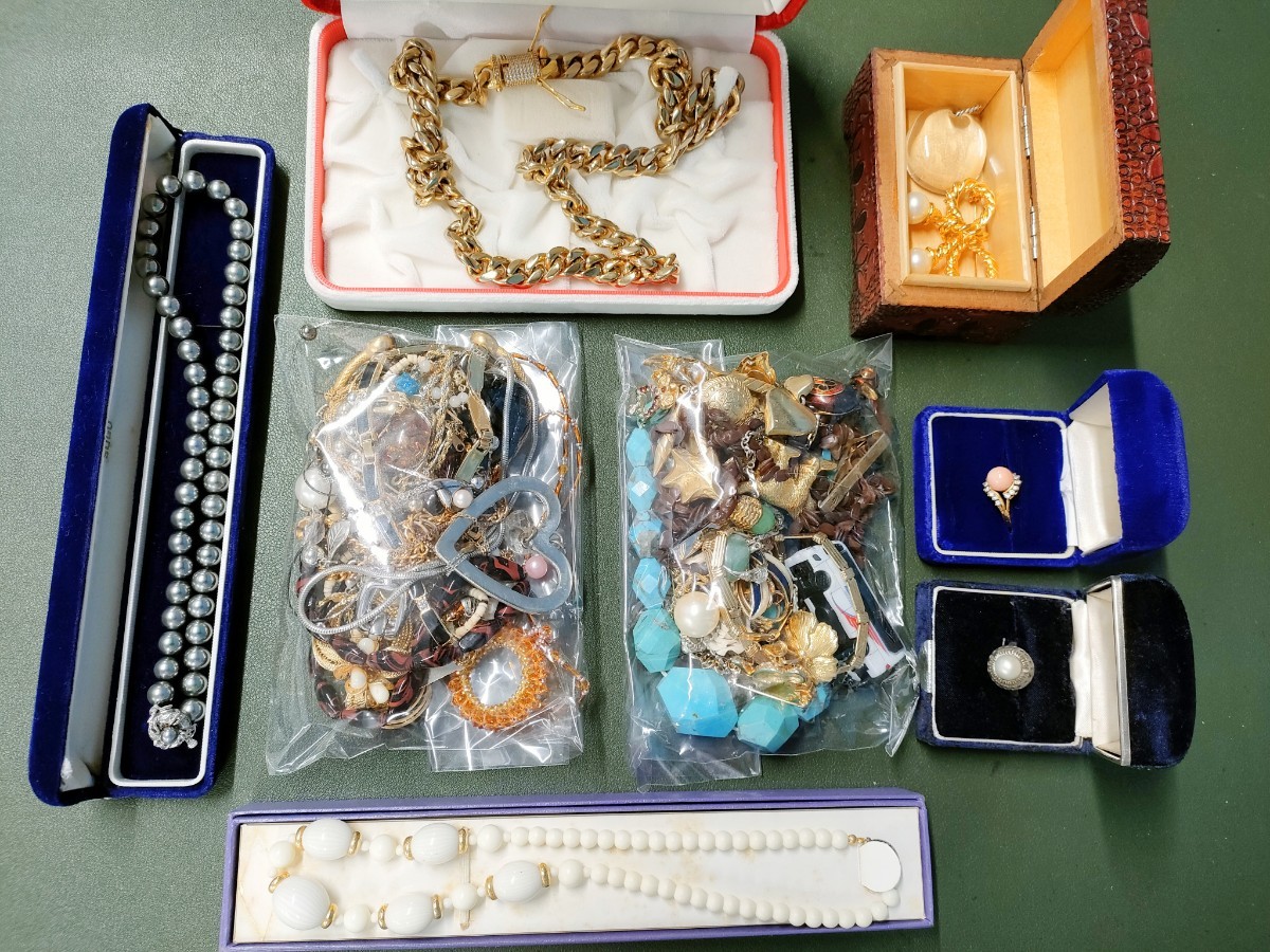 2026年最新Yahoo!オークション 遺品生前整理品まとめアクセサリー