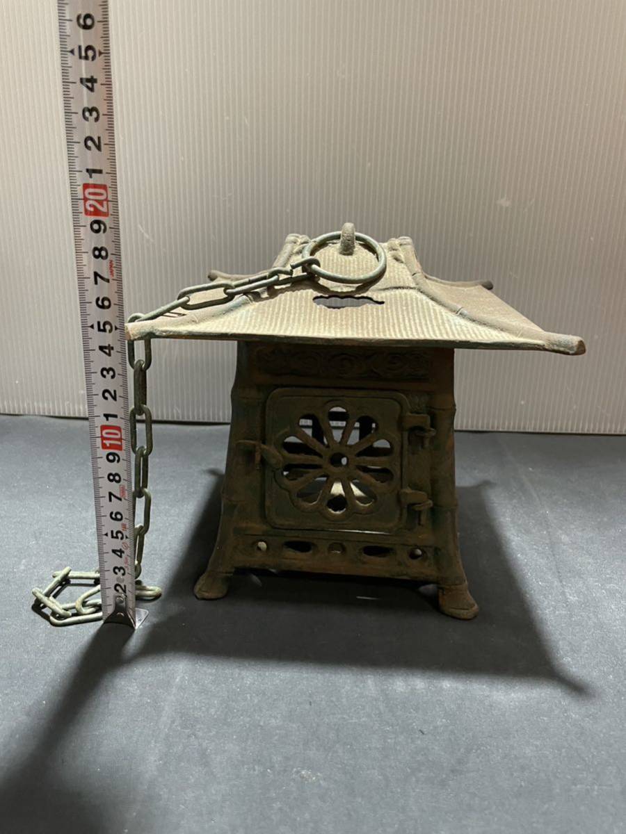 鉄製 竹と梅 透かし彫り 吊り灯篭 灯籠(鉄製)｜売買された