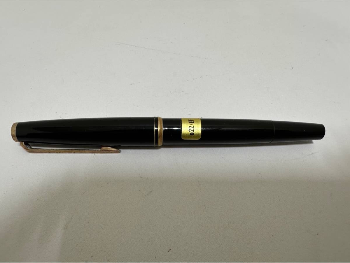 MONT BLANC No. 149 万年筆 インクボトル付き　レザーペンケース MONT BLANC No. 149 万年筆 インクボトル付き レザーペンケース MONT