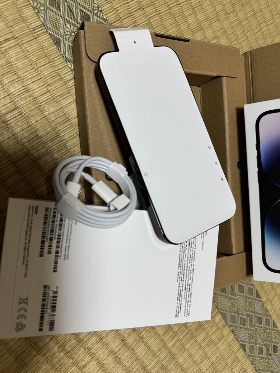 iPhone 14 Pro 512GB 5G対応 バッテリー100％ SIMフリー スペースB色