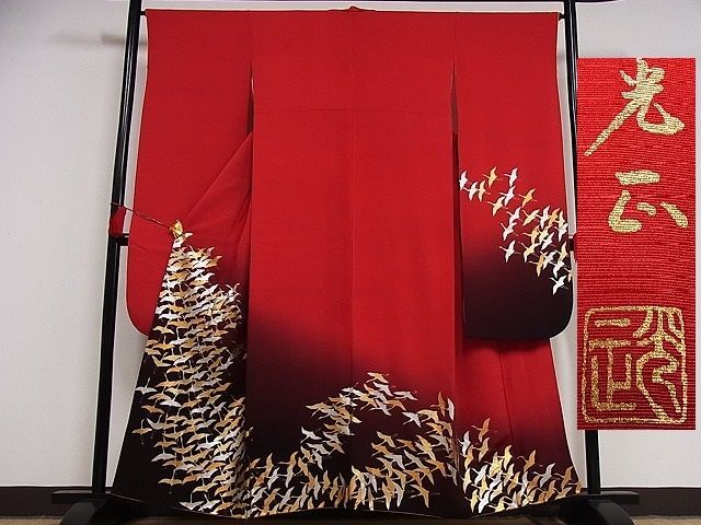 平和屋-こころ店□豪華振袖 総絞り 飛鶴花文 着丈158cm 裄丈64.5cm