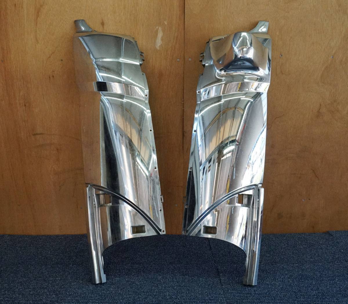 HINO 日野 純正品 プロフィア グラプロ メッキ コーナーメッキ コーナーパネル 左右セット 