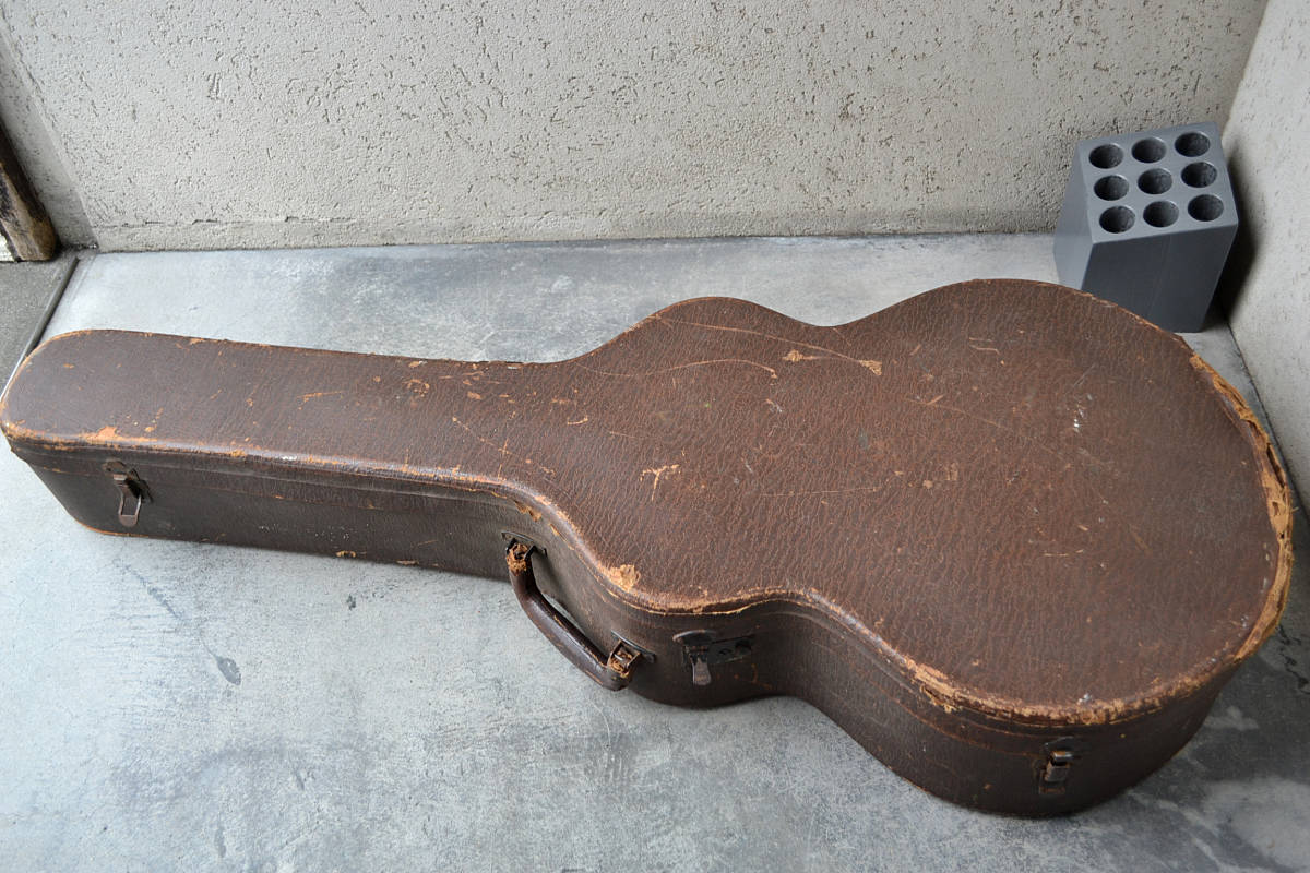 ヴィンテージ　Gretsch　純正品　1950年代　ハードケース　送料込 1950s Gretsch グレッチ アメリカンアーチトップ オリジナルケース付き