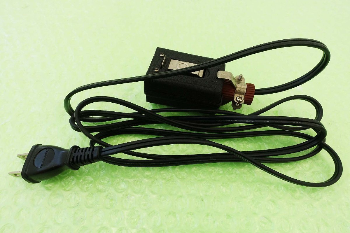 FT-901用AC電源コード【YAESU】動作確認済み　送料520～