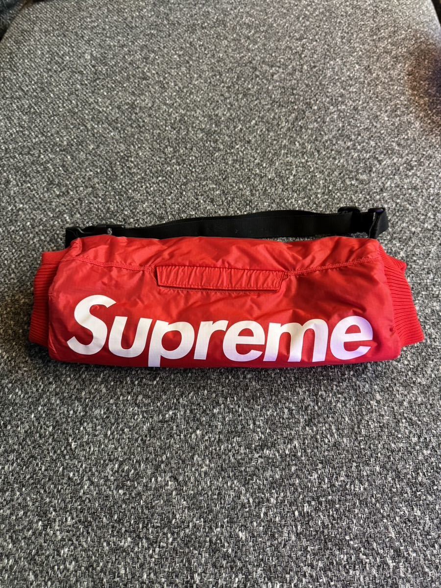 正規品 supreme シュプリーム