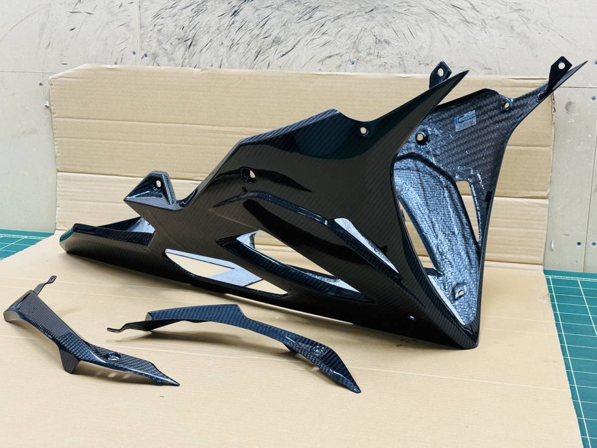 ☆C65 売切り! 極上 BMW S1000RR イルムバーガー ドライカーボン 