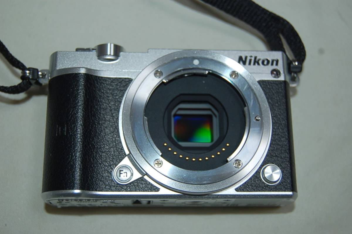 NIKON 1 J5 ミラーレス一眼 10-30mm 説明書付き 撮影動作確認 【公式通販】