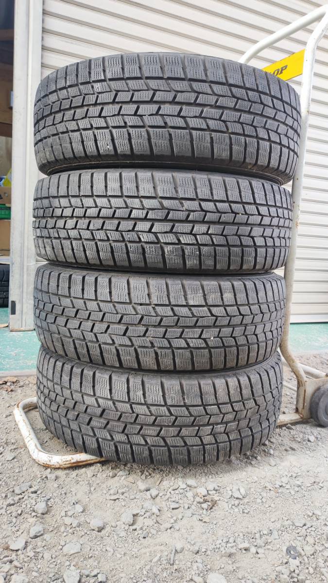 215/65R16 タイヤのみ4本セット 商談中 215 65R16 98H タイヤ 4本セット