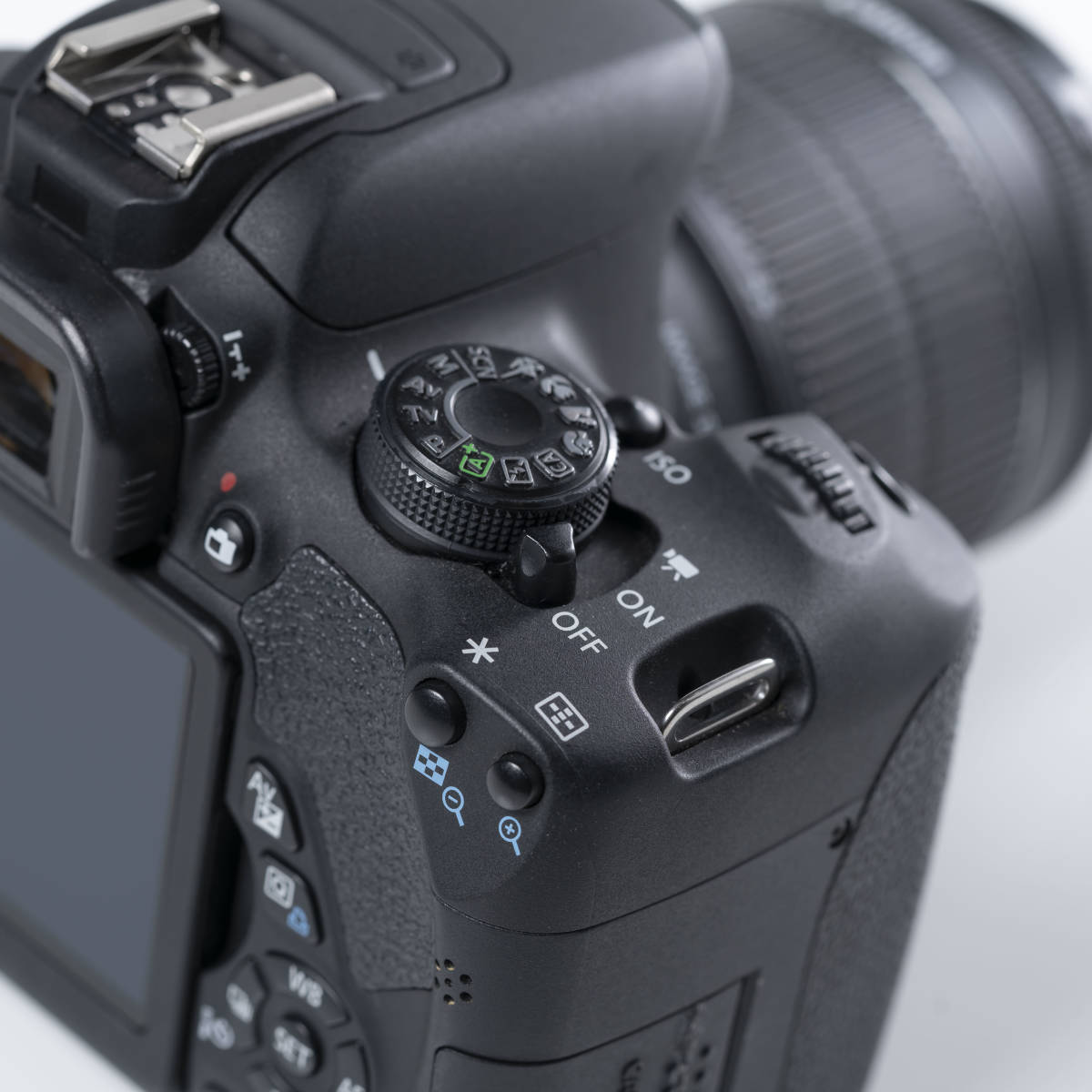 25日までSALE】canon EOS kiss X7i スームレンス18-55mm セット 